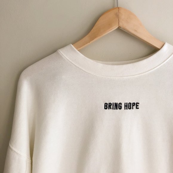 Urban Outfitters Sweaters - Embroidered cream sweatshirt